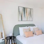 Apartment Camoes Downtown With Parking Porto