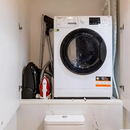 Camoes Downtown With Parking Апартаменты Порту