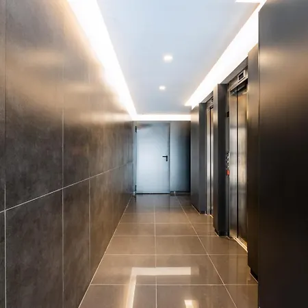 Camoes Downtown With Parking Daire Porto