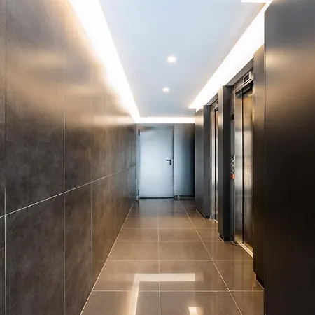 Camões Downtown With Parking Apartament *