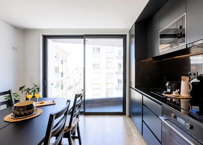 Camoes Downtown With Parking * Πόρτο