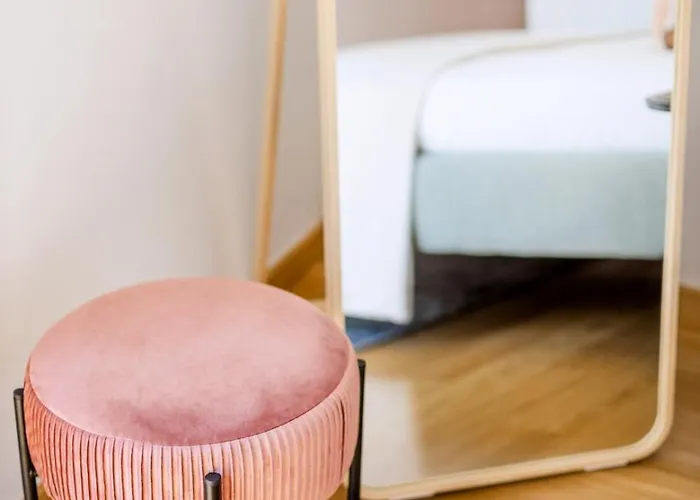 Camoes Downtown With Parking * Πόρτο